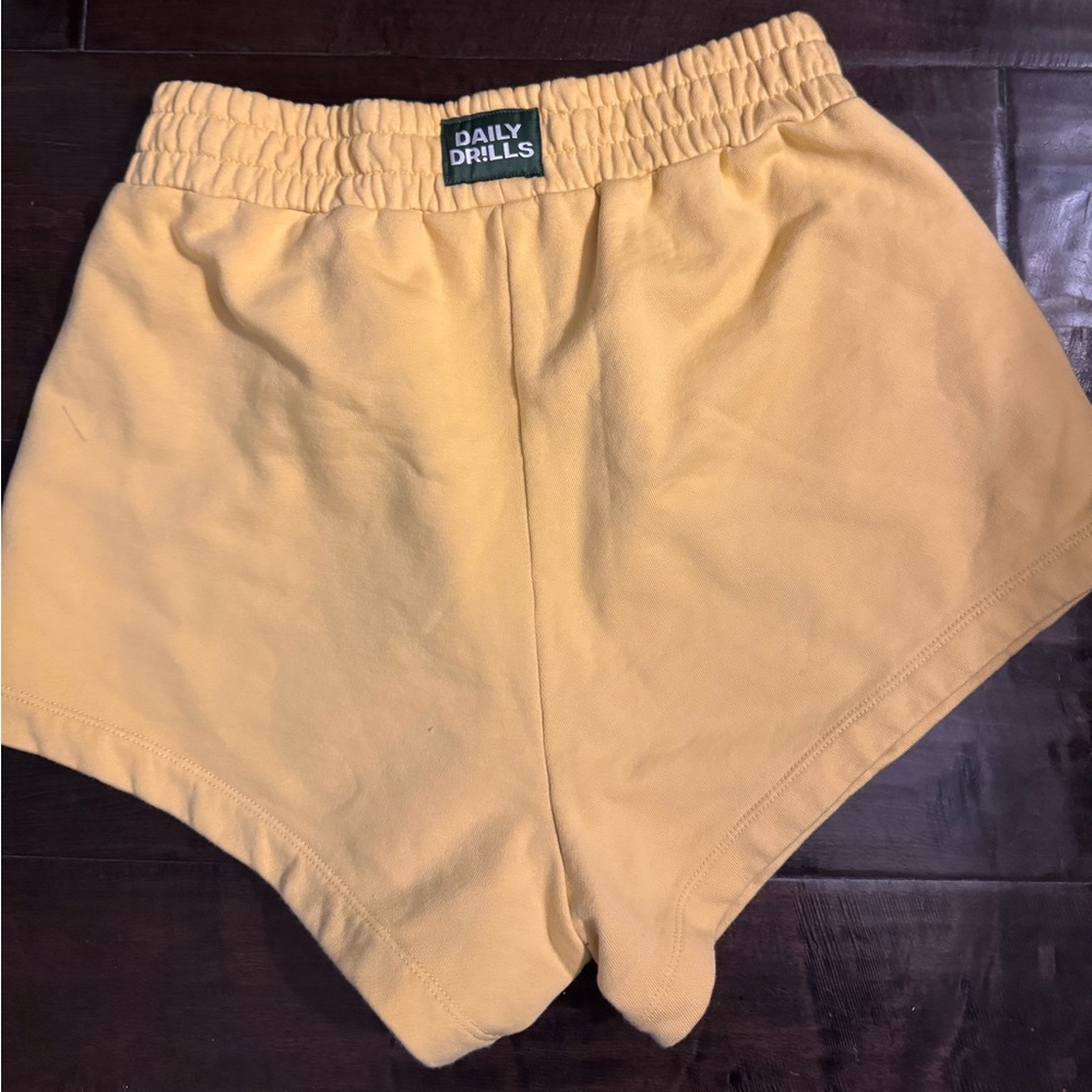 DAILY DRILLS SHORTS